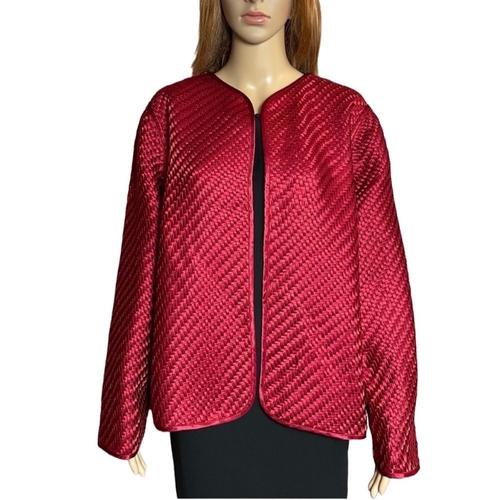 Chico’s Travelers Red Satin Open Front Basket Weave Boxy Jacket Topper 1 M
